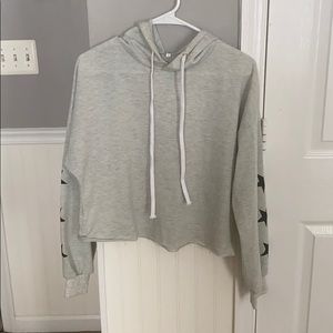 Cropped hoodie